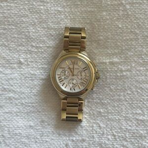 Michael Kors Gold Watch 🥂